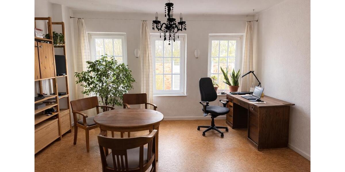 Dachgeschoßwohnung Unna - 4 Zimmer, 120 m&sup2;, 660&euro; | Angebot:25962699