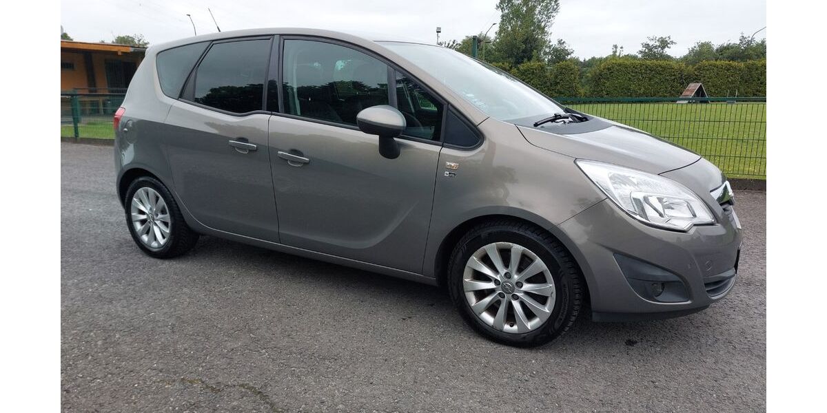 Opel Meriva 98.000 km 4.490 &euro; Hamm 59077