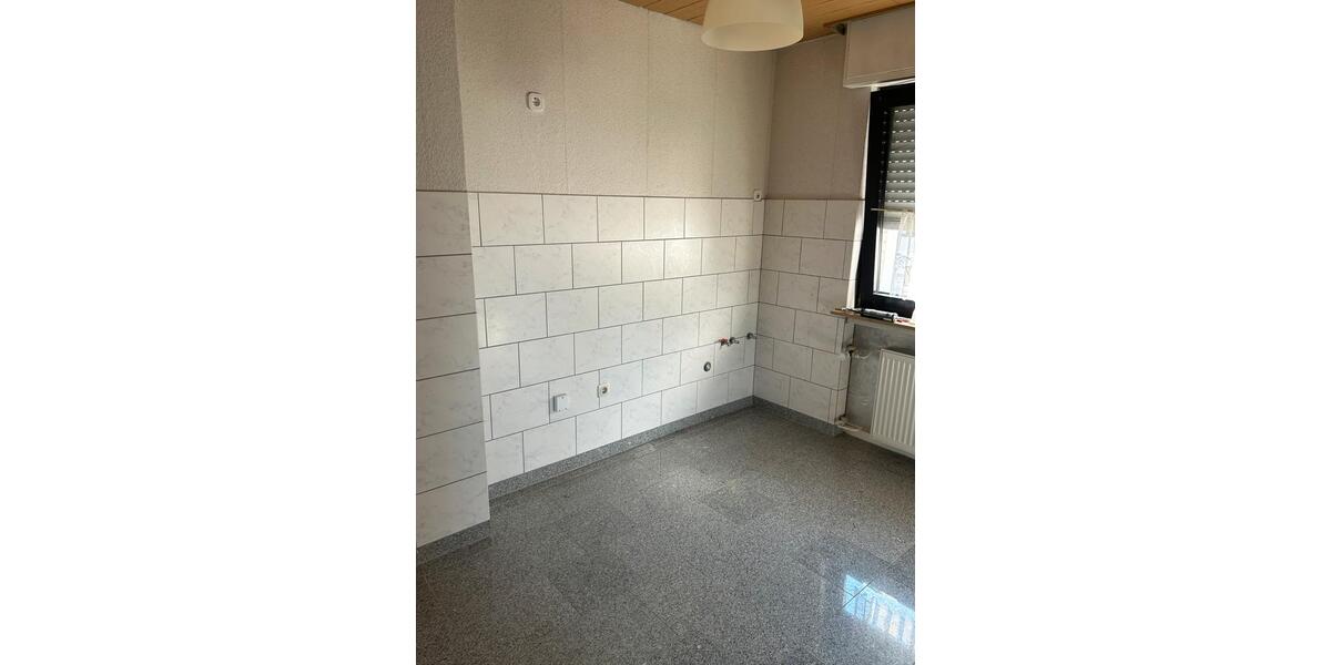 Etagenwohnung Kamen - 3.5 Zimmer, 106 m&sup2;, 1.000&euro; | Angebot:26022981