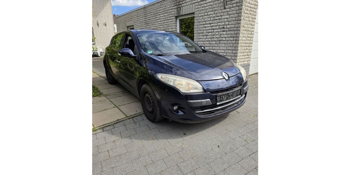 Renault Megane 187.500 km 3.100 &euro; Hamm 59077