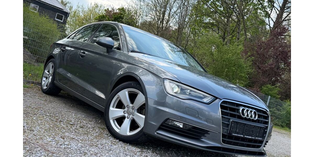 Audi A3 82.000 km 15.490 &euro; Hamm 59077