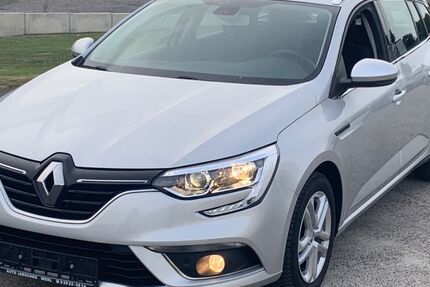 Renault Megane 80.900 km 14.950 &euro; Werl/Westfalen 59457