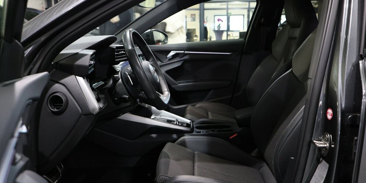 Audi S3 LIMOUSINE 2.0 TFSI QUATTRO S-LINE BLACK PLUS 36.000 km 38.444 &euro; Hamm 59077