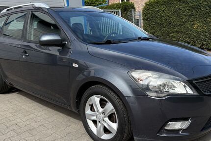 Kia ceed Sportswagon 198.000 km 2.790 &euro; Oer-Erkenschwick 45739