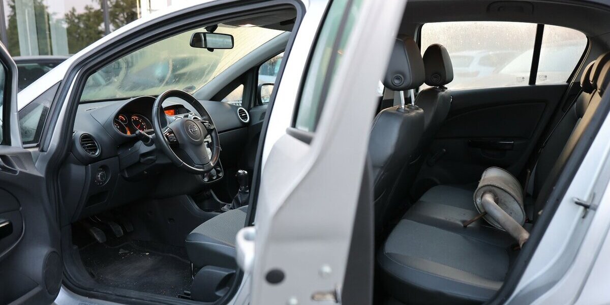 Opel Corsa D 1.4 INNOVATION 110 Jahre LEDER,NAVI+KAME 158.000 km 1.402 &euro; Hamm 59077