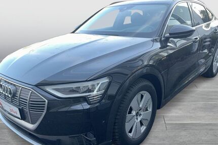 Audi e-tron 62.111 km 32.777 &euro; Dortmund 44143
