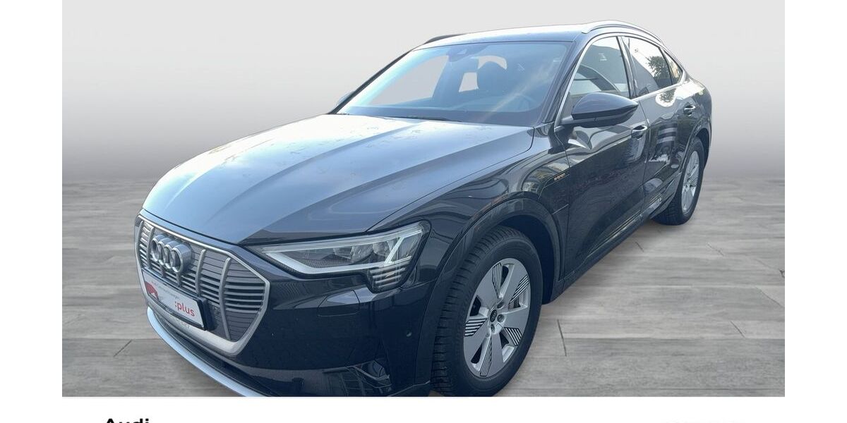 Audi e-tron 62.111 km 32.777 &euro; Dortmund 44143