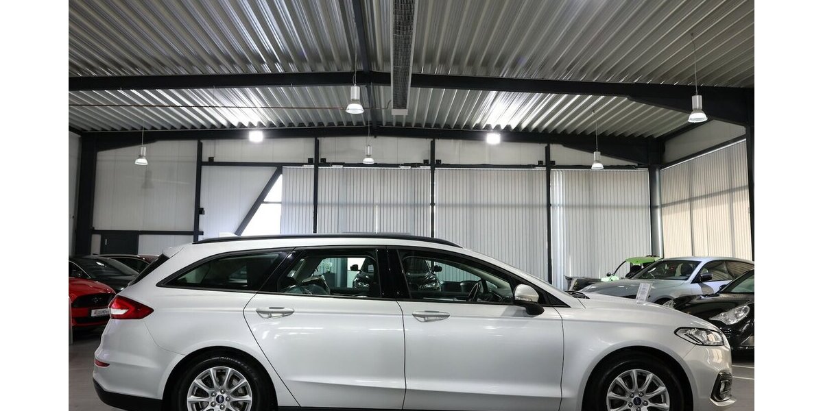 Ford Mondeo Tunier 2.0 EB / LED / NAVI+KAMERA / AHK 124.000 km 15.777 &euro; Hamm 59077