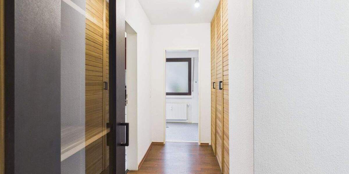 Etagenwohnung Iserlohn Zentrum - 2 Zimmer, 58 m&sup2;, 119.000&euro; | Angebot:25970464