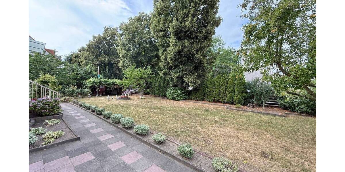 Mehrfamilienhaus, Wohnhaus Ahlen Innenstadt - 8 Zimmer, 300 m&sup2;, 440.000&euro; | Angebot:25727510