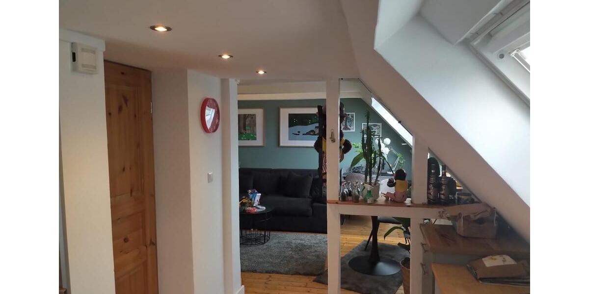 Dachgeschoßwohnung Dortmund Aplerbeck - 1 Zimmer, 28 m&sup2;, 390&euro; | Angebot:25975017