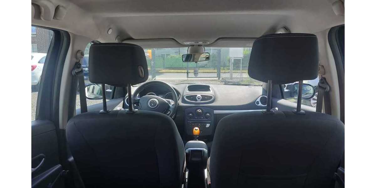 Renault Clio 1,5 Export/B2b 299.999 km 949 &euro; Witten 58454