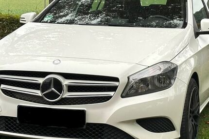 Mercedes-Benz A 180 117.000 km 10.900 &euro; Holzwickede 59439