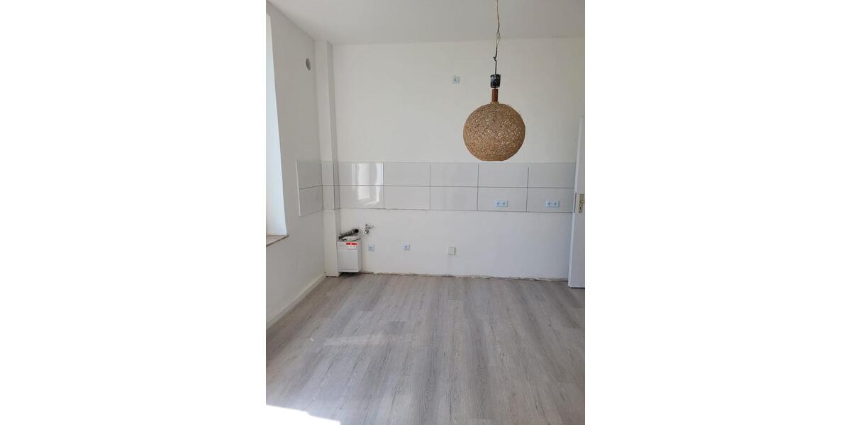 Etagenwohnung Castrop-Rauxel Rauxel - 2 Zimmer, 65 m&sup2;, 550&euro; | Angebot:26624763
