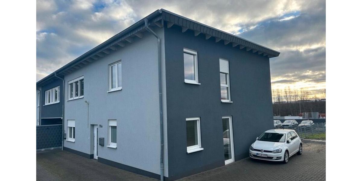 Reihenhaus Holzwickede - 5 Zimmer, 200 m&sup2;, 1.600&euro; | Angebot:25352181