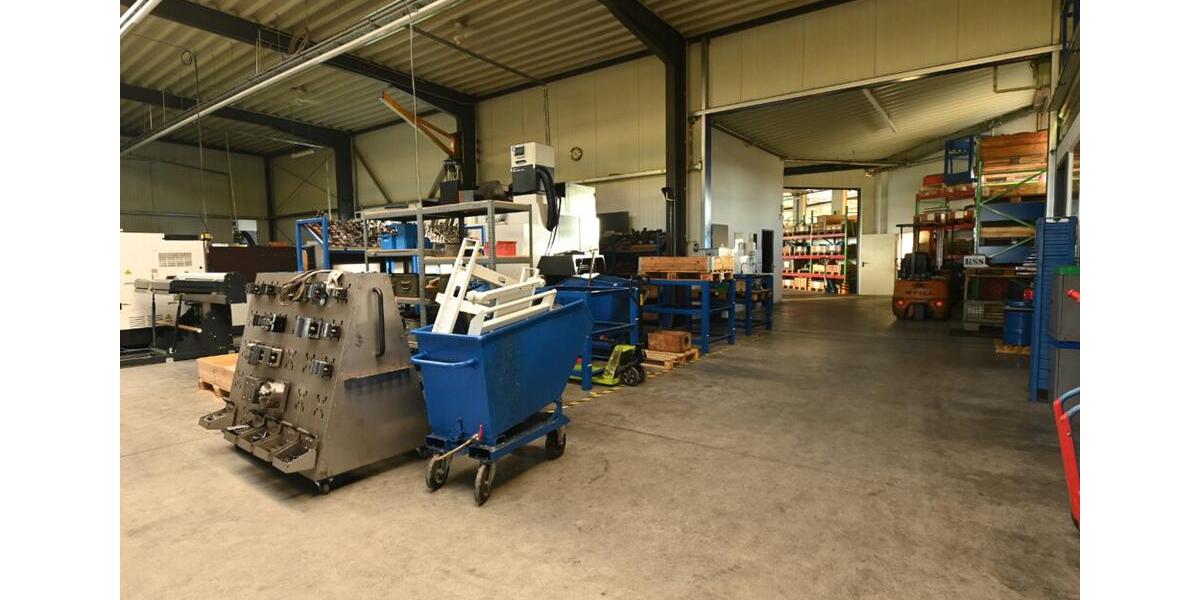 Gewerbeobjekt Ense - 3.900&euro; | Angebot:24816384