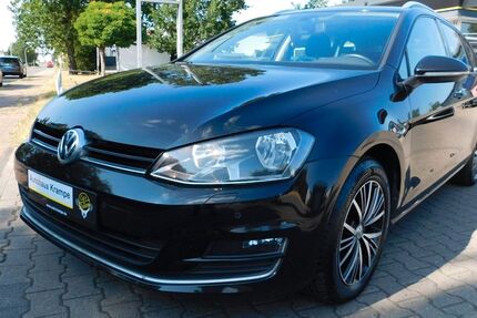 VW Golf 198.000 km 8.480 &euro; Selm 59379