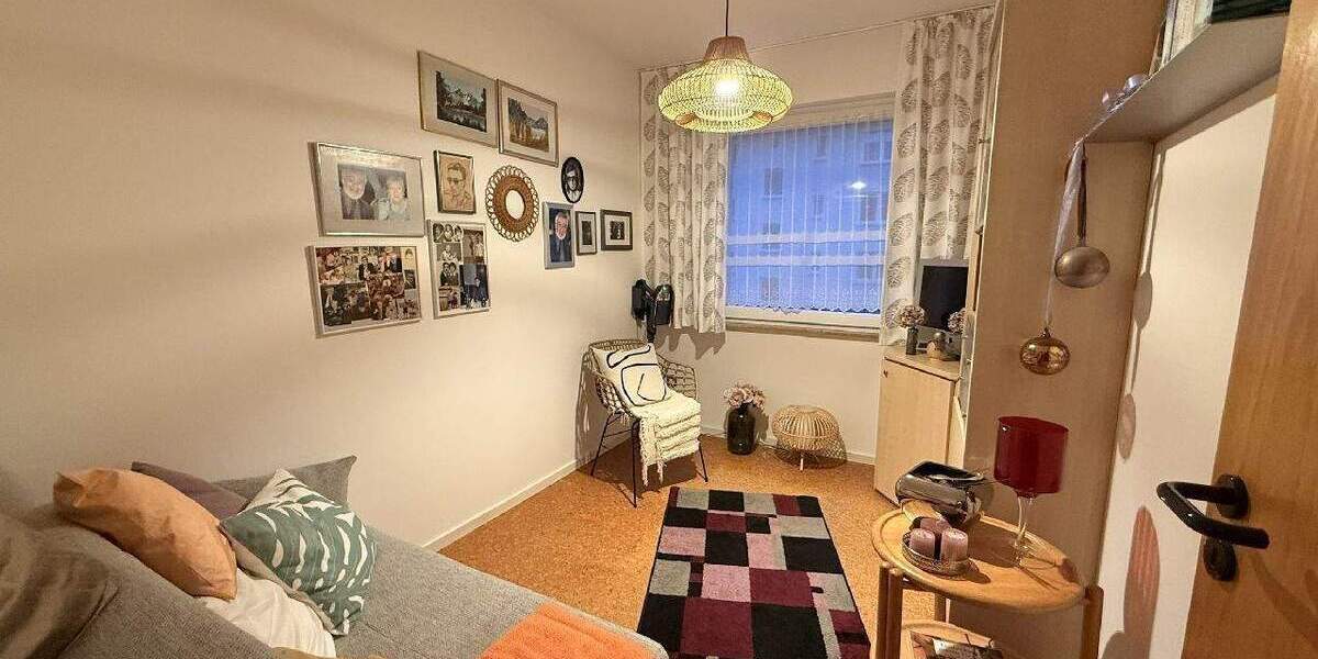 Etagenwohnung Dortmund Mitte - 4 Zimmer, 98 m&sup2;, 280.000&euro; | Angebot:25673052