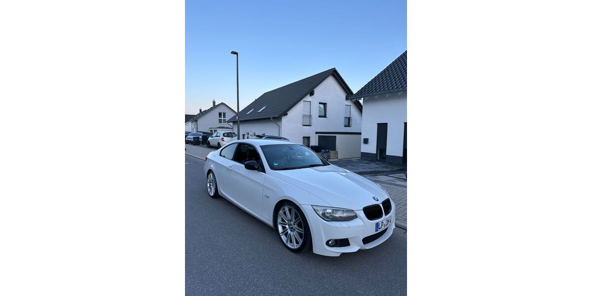 BMW 320 214.000 km 10.990 &euro; Wickede 58739