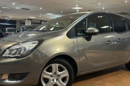 Opel Meriva 83.700 km 7.990 &euro; Hamm 59067
