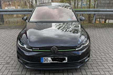 VW Golf 180.000 km 15.890 &euro; Dortmund 44369