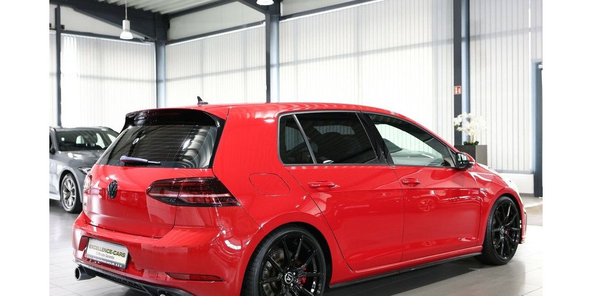 VW Golf GTI VII 2.0 TSI DSG GTI PERFORMANCE RED 63.000 km 23.111 &euro; Hamm 59077