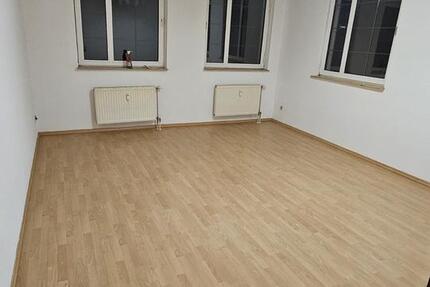 Wohnung Iserlohn - 2 Zimmer, 65 m&sup2;, 680&euro; | Angebot:25175276