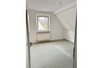 Dachgeschoßwohnung Lünen Brambauer - 2.5 Zimmer, 52 m&sup2;, 410&euro; | Angebot:22016323