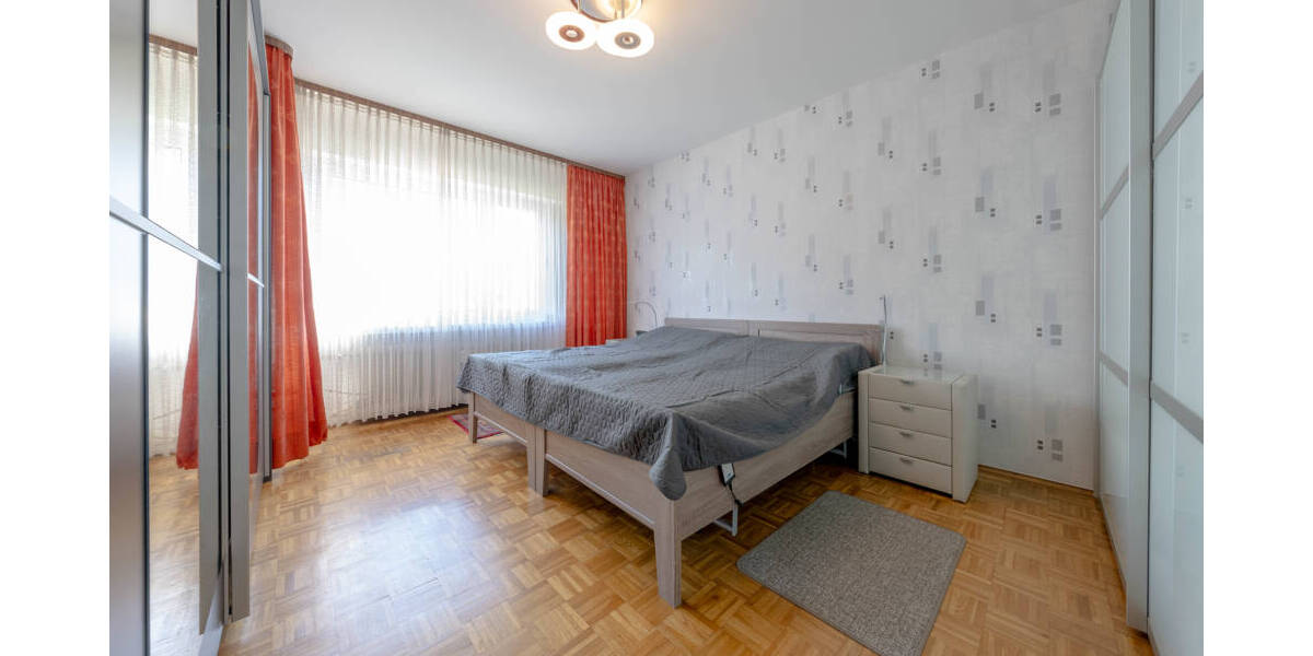 Mehrfamilienhaus, Wohnhaus Kamen Kamen-Mitte - 8 Zimmer, 230 m&sup2;, 475.000&euro; | Angebot:25689548