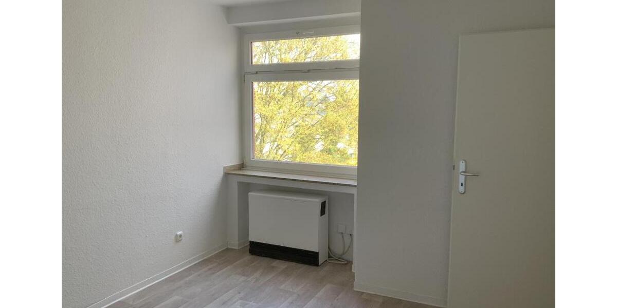 Etagenwohnung Kamen - 3 Zimmer, 79 m&sup2;, 437&euro; | Angebot:24542909
