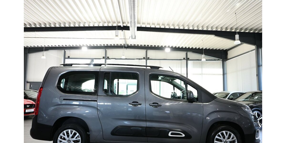 Citroen Berlingo 1.5 BLUE-HDI FEEL XL130 / 7-SITZER / 136.000 km 15.997 &euro; Hamm 59077