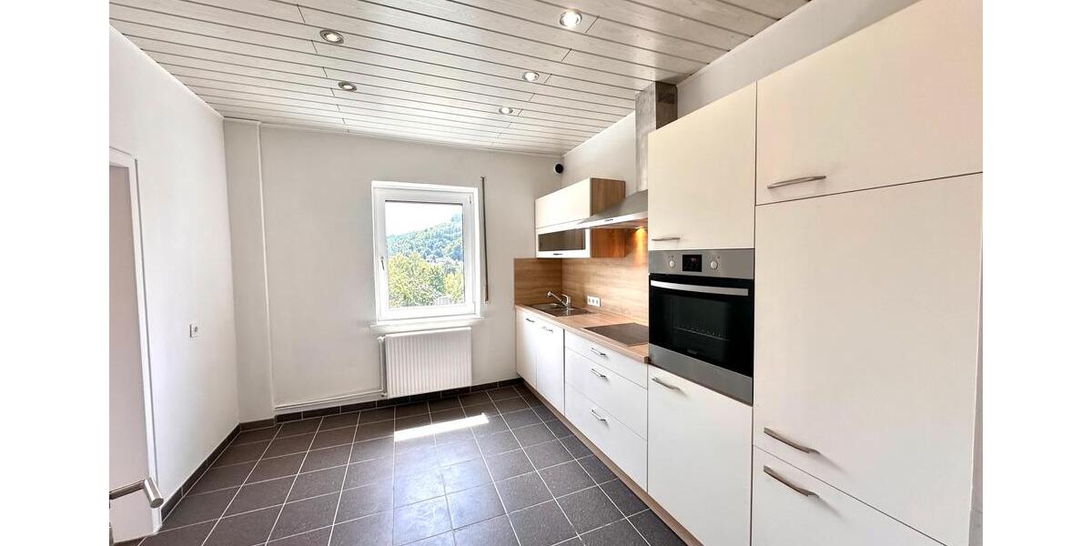 Doppelhaushälfte Hemer - 8 Zimmer, 155 m&sup2;, 1.400&euro; | Angebot:26006012