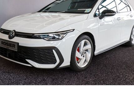 VW Golf 4.999 km 36.988 &euro; Menden 58706