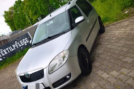 Skoda Roomster 76.000 km 5.300 &euro; Kamen 59174