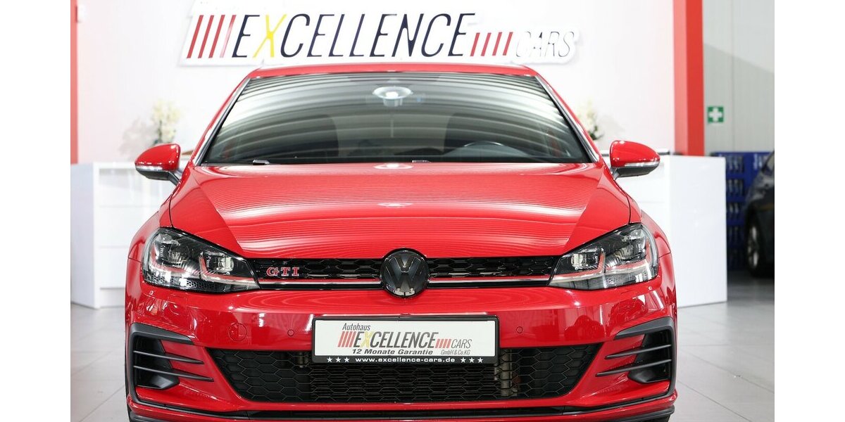 VW Golf GTI VII 2.0 TSI DSG GTI PERFORMANCE RED 63.000 km 23.111 &euro; Hamm 59077