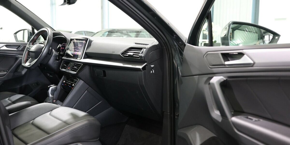 Seat Tarraco 1.4 TSI e-Hybrid DSG FR-SPORT / PANORAMA 85.000 km 27.555 &euro; Hamm 59077