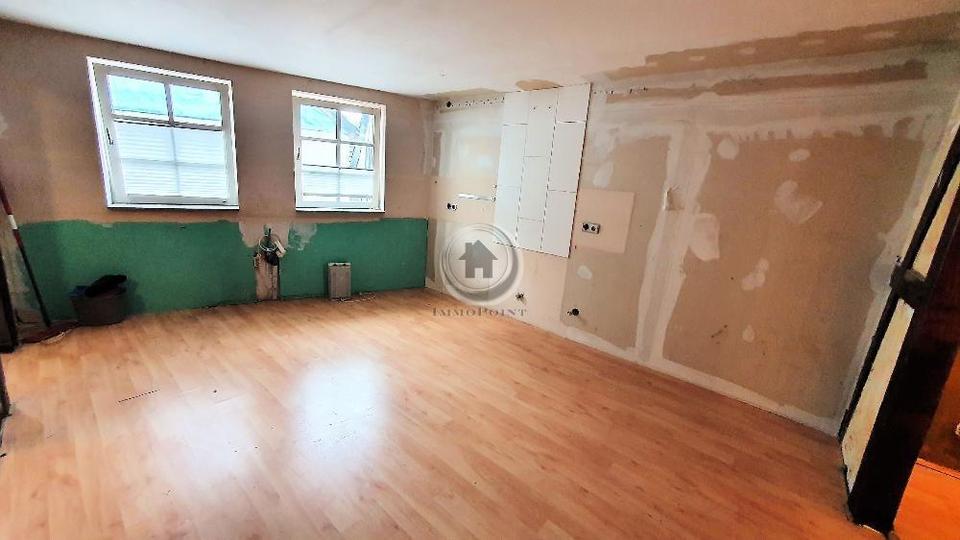 Etagenwohnung Iserlohn - 4.5 Zimmer, 150 m&sup2;, 1.190&euro; | Angebot:26640319