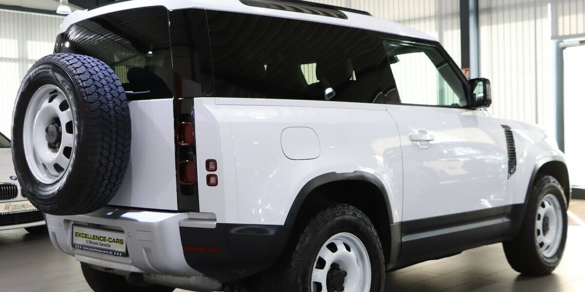 Land Rover Defender D200 90S / 6-SITZER / PANORAMA-SEITEN 69.000 km 51.991 &euro; Hamm 59077