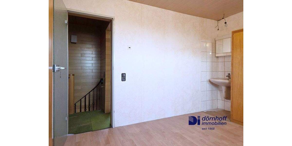 Reihenmittelhaus Dortmund / Dorstfeld Dorstfeld - 7 Zimmer, 139 m&sup2;, 390.000&euro; | Angebot:25665922