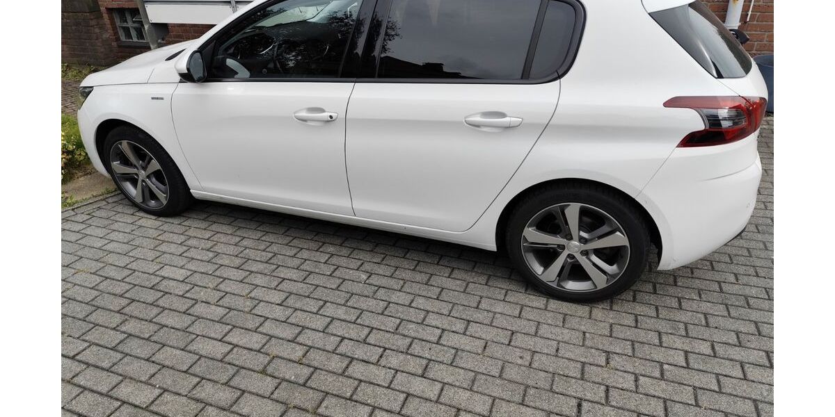 Peugeot 308 91.443 km 7.800 &euro; Ahlen 59227