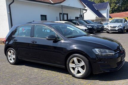 VW Golf 141.627 km 9.900 &euro; Werl 59457