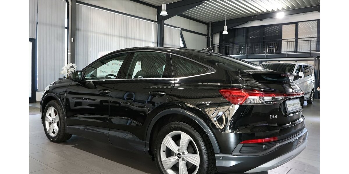 Audi Q4 e-tron 50 SPORTBACK E-TRON Q ADVANCED MATRIX 77.000 km 28.777 &euro; Hamm 59077