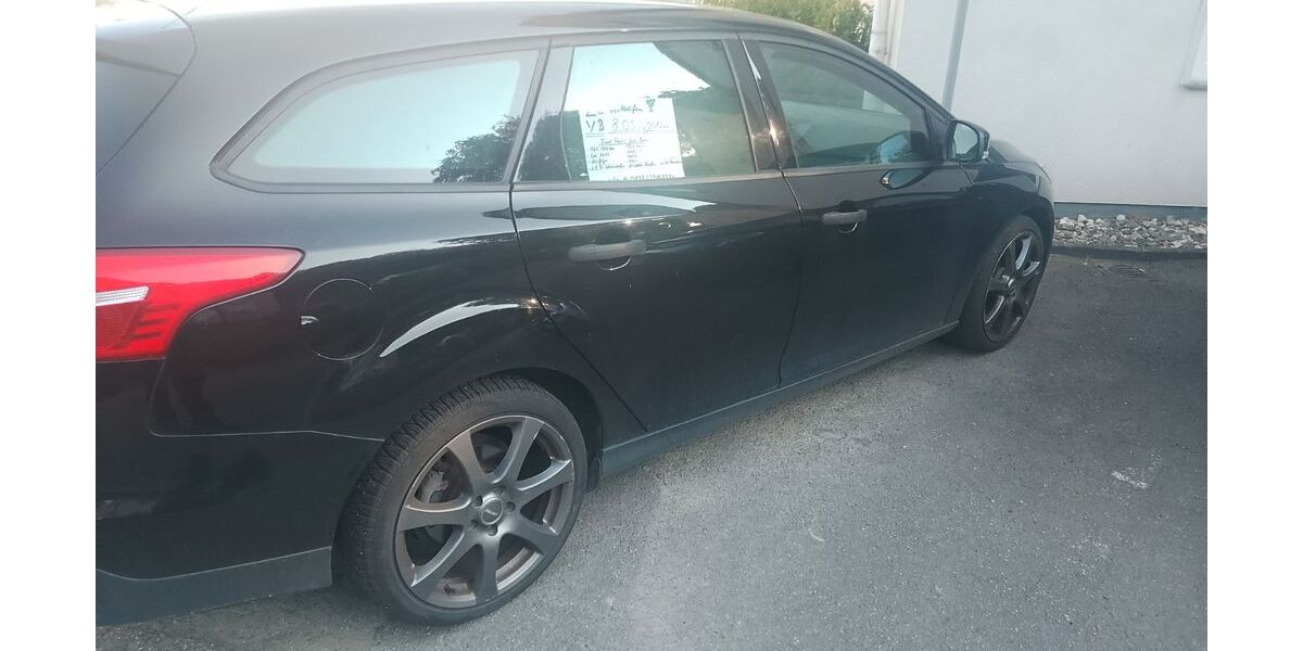 Ford Focus 163.000 km 7.800 &euro; Hagen 58119