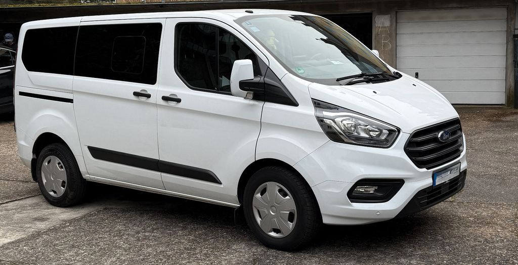 Ford Transit Custom 128.083 km 14.000 &euro; Dortmund 44139