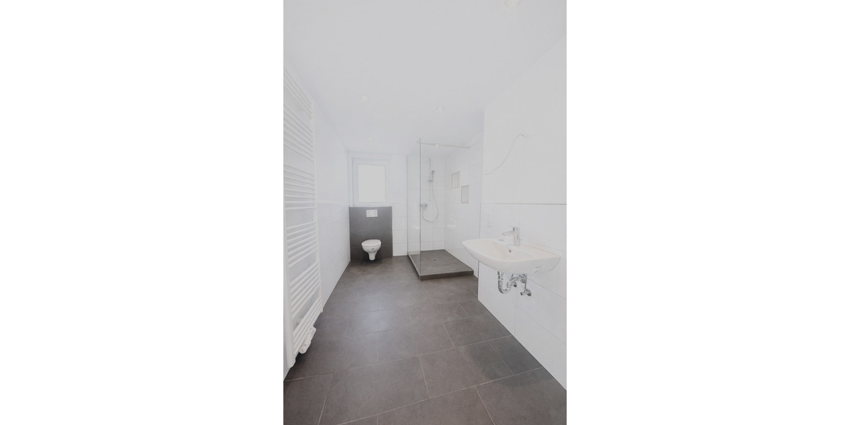 Dachgeschoßwohnung Arnsberg Rusch - 2.5 Zimmer, 71 m&sup2;, 650&euro; | Angebot:25378991