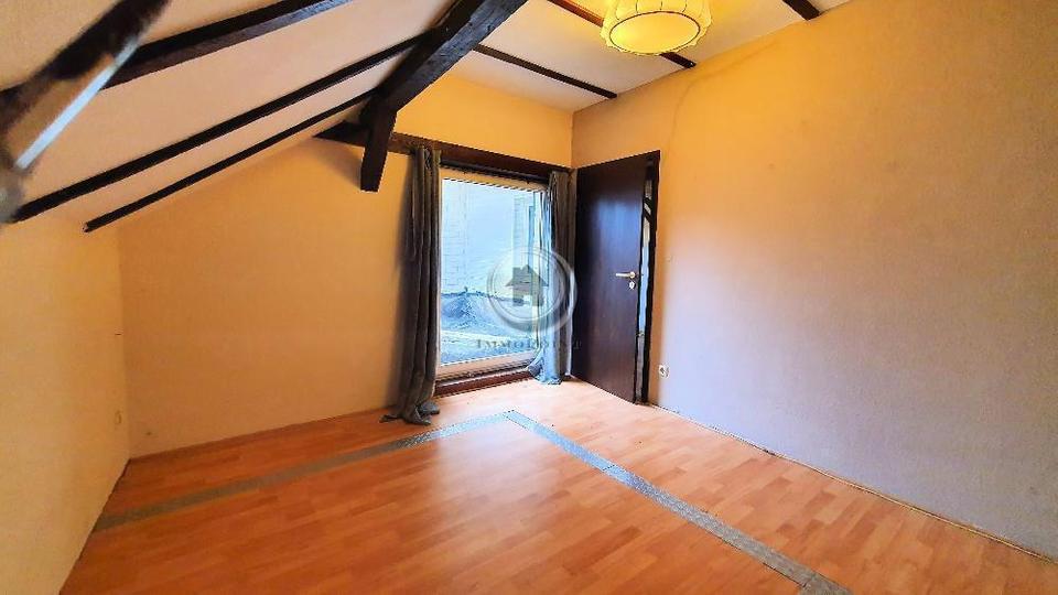 Etagenwohnung Iserlohn - 4.5 Zimmer, 150 m&sup2;, 1.190&euro; | Angebot:26640319