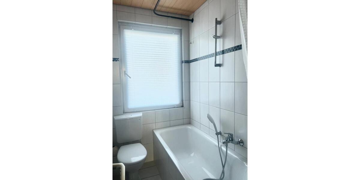 Etagenwohnung Bergkamen - 4 Zimmer, 100 m&sup2;, 730&euro; | Angebot:26548380