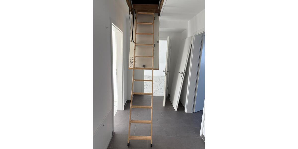 Dachgeschoßwohnung Hamm Daberg - 3.5 Zimmer, 75 m&sup2;, 750&euro; | Angebot:25405217