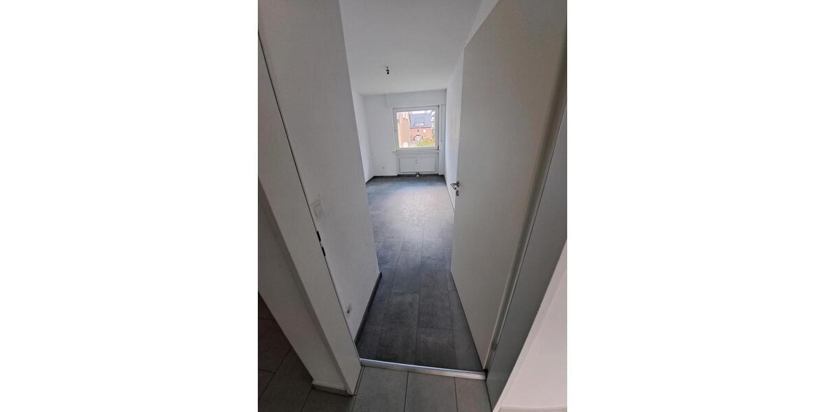 Etagenwohnung Castrop-Rauxel Deinighausen - 3 Zimmer, 84 m&sup2;, 740&euro; | Angebot:25641549