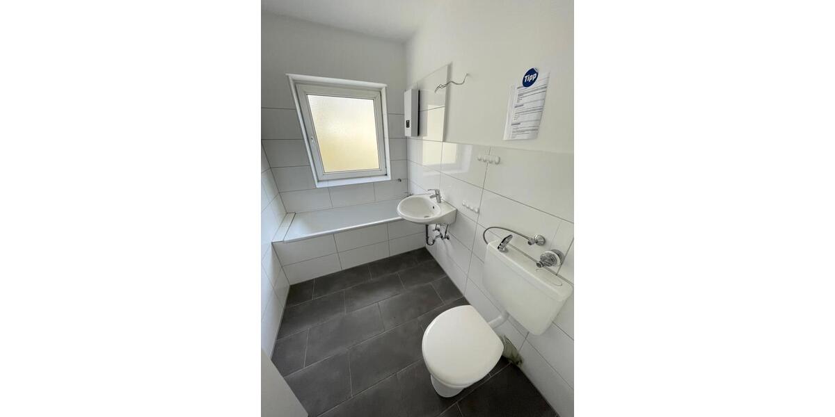 Etagenwohnung Hemer - 3 Zimmer, 71 m&sup2;, 445&euro; | Angebot:25893212